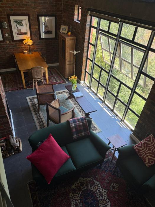 Urban Oasis loft in Stellenbosch