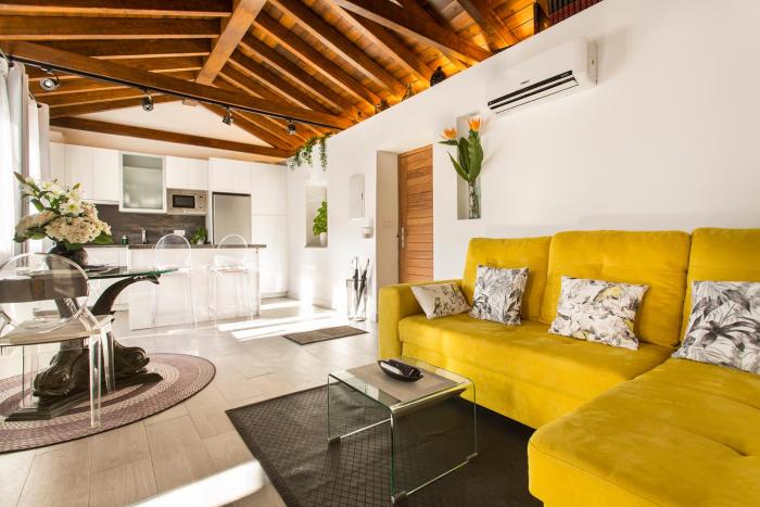 Apartamento con terraza y cochera Albaycin