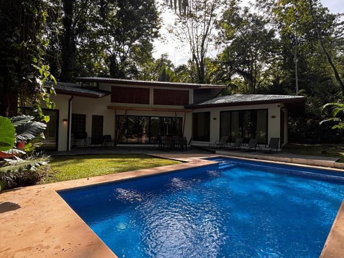 Villa Cabu & Casa Color Caribe