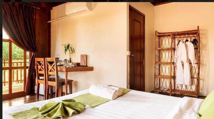 Ratanakiri Paradise Hotels & Restauran