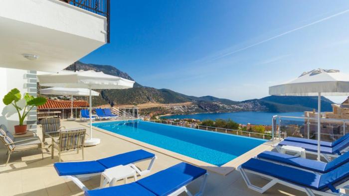 Kalkan 6 Bedroom Villa - 1038