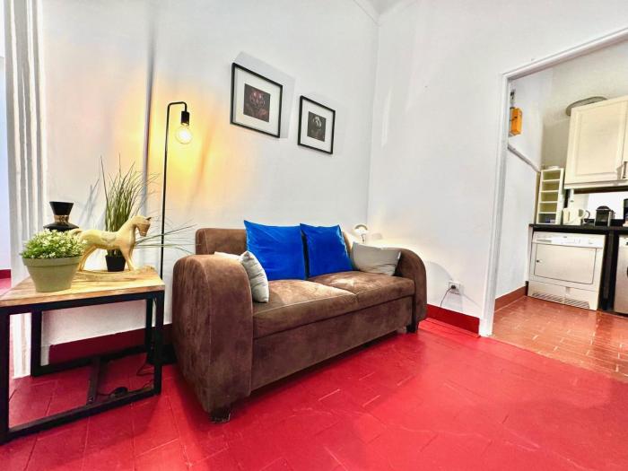 ApartHotel Riviera - PONT VIEUX 2 - Old town - Charm 2 Bedrooms Apartement AC - 5mn beach