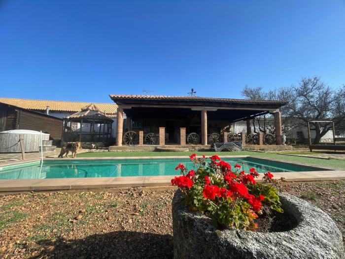 Casa rural Finca Requejo cerca de Benavente TR 49426