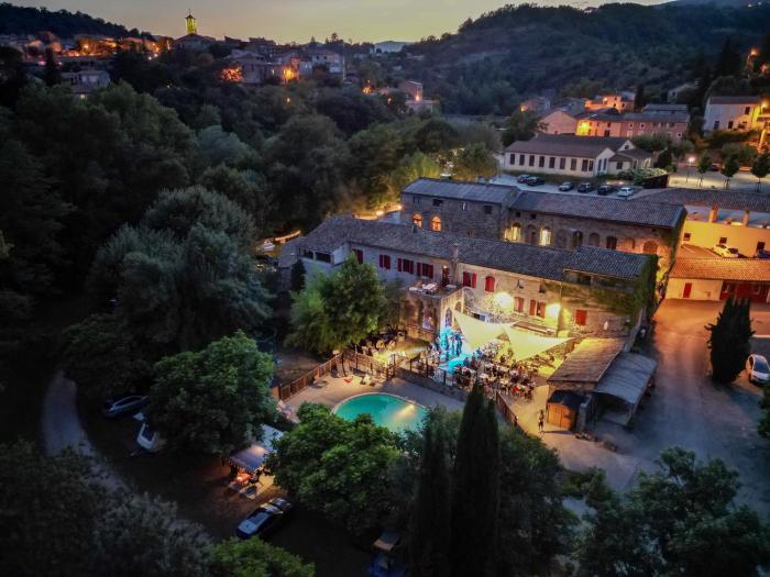 Le Moulin Donclaire Camping et chambres dhôtes