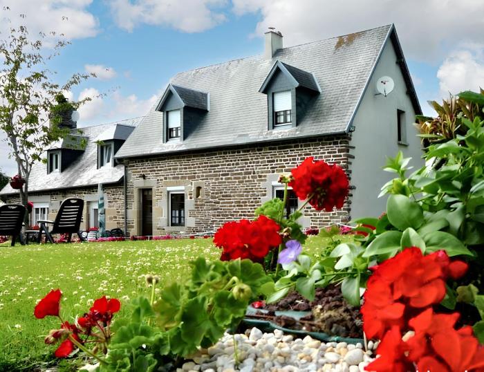 Maison confortable à Saint-Laurent-de-Cuves avec jardin