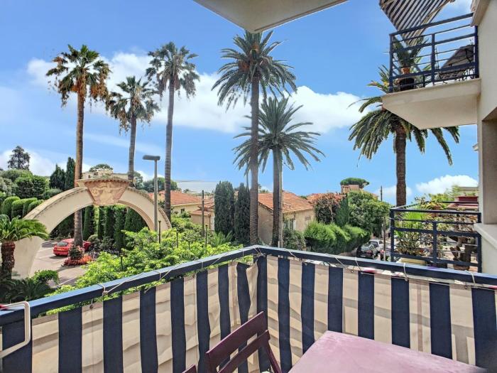 Appartement charmant à Cannes avec vue sur la mer, 33 m²
