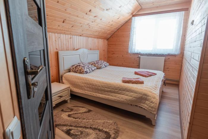 Гостьовий дім "У Ані"