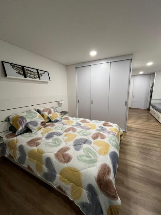 Loft moderno con vista al centro y Monserrate