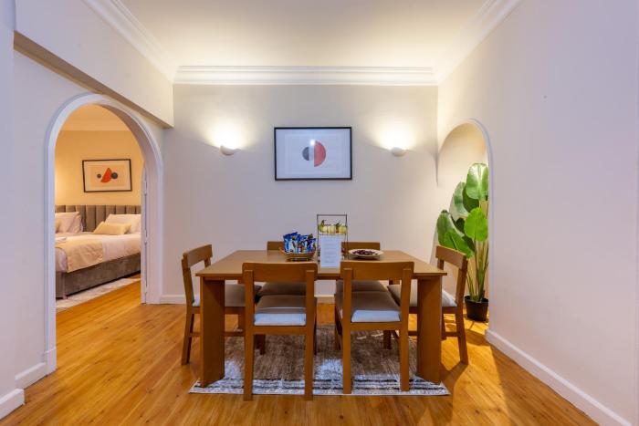 1825 Haven Residence - 2BR - Central