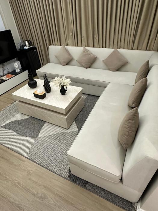 شقة انيقة في حي العقيق بجوار البوليفارد