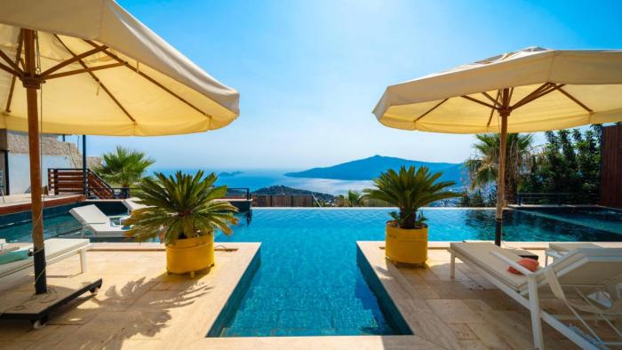 Kalkan 5 Bedroom Villa - Private Pool and Seaviews