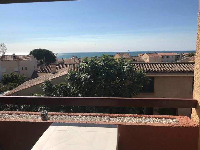 SP050-B12 Appartement 2 pièces mezzanine - 5 couchages SAINT PIERRE LA MER