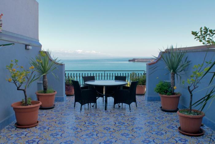 ORAMA apartment Front sea