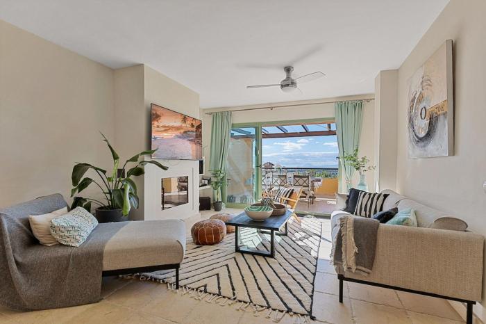 Stunning sea view penthouse