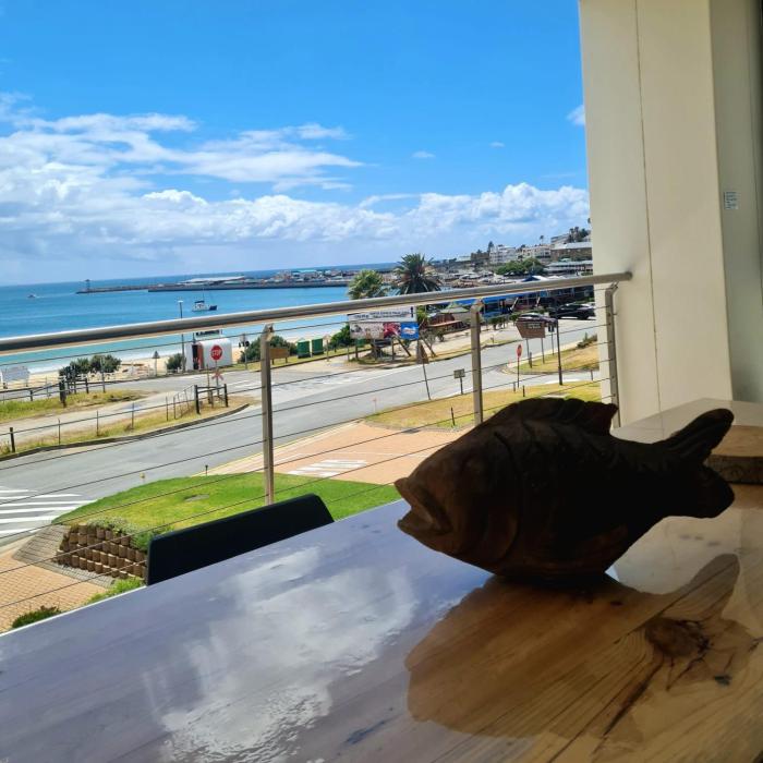 Point Village Accommodation - Santos 23