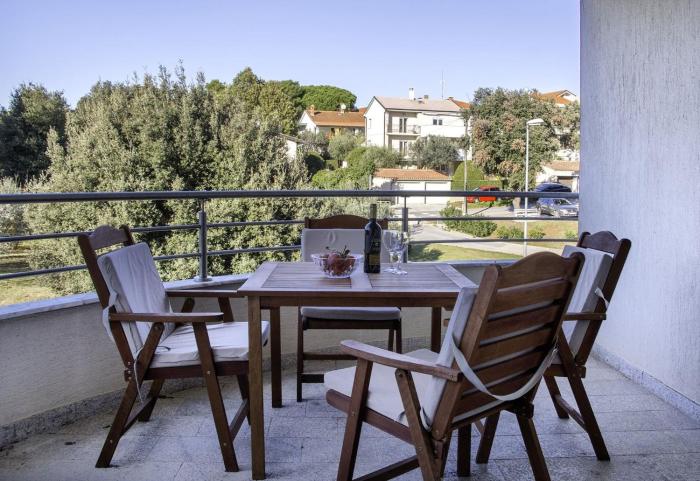 Apartment Banjole - 100 m from the Beach