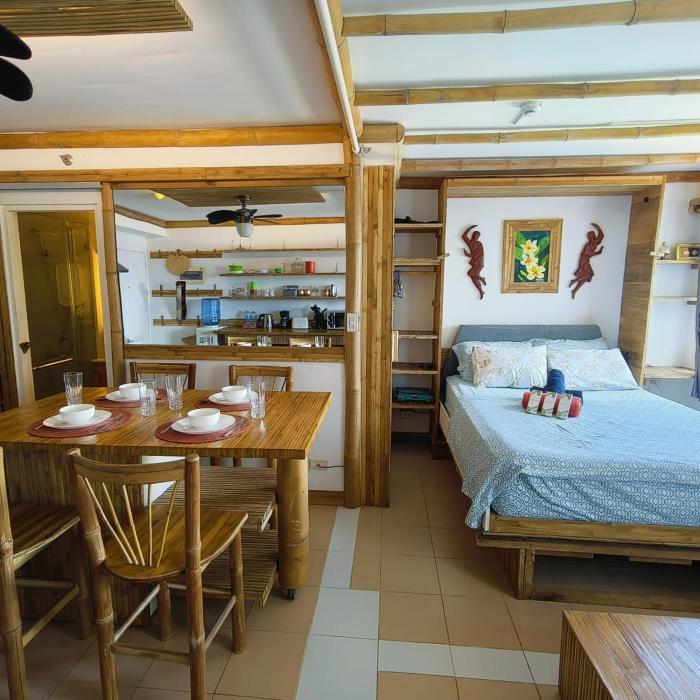 Gallardo Homestay at Marina Spatial Condo