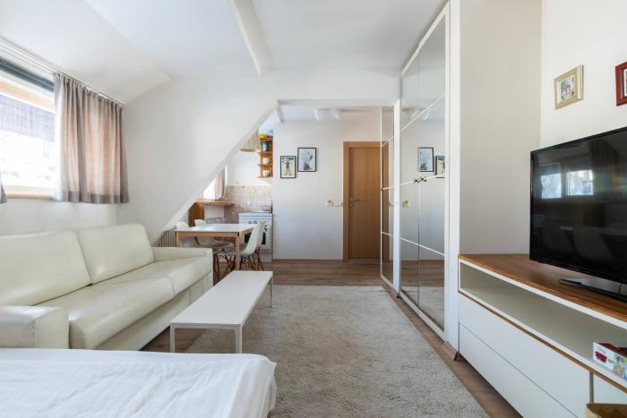 Konaci Brvenik Suites