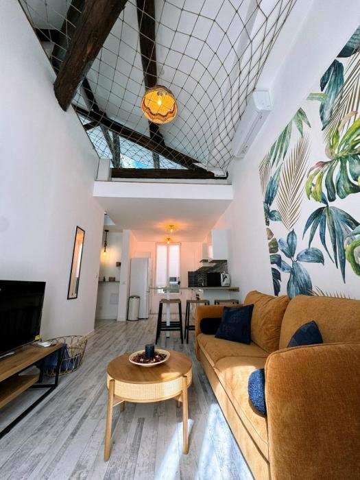 Le Montmorency 56, déco rénové, proximité centre Climatisation