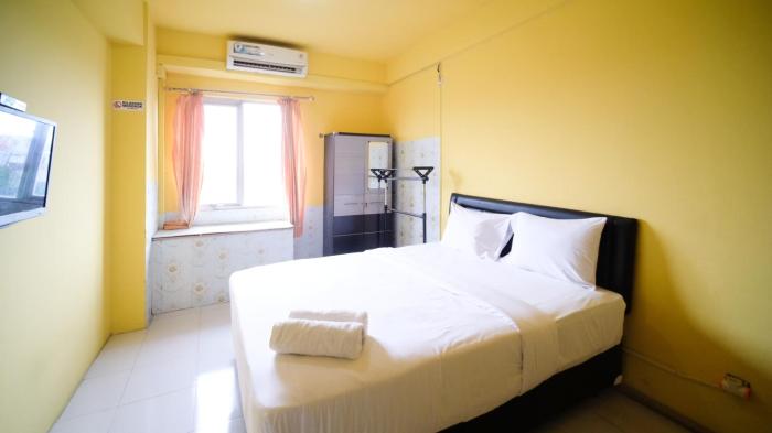 Simple Studio at Menara Rungkut Apartment By Travelio