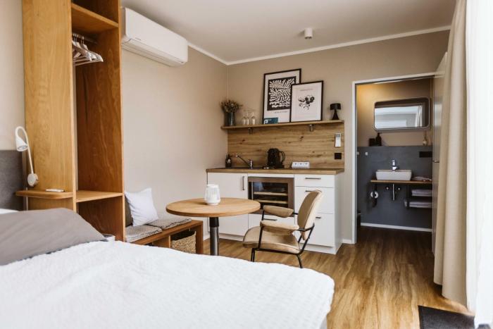 Moderne Tiny Houses am Weingut