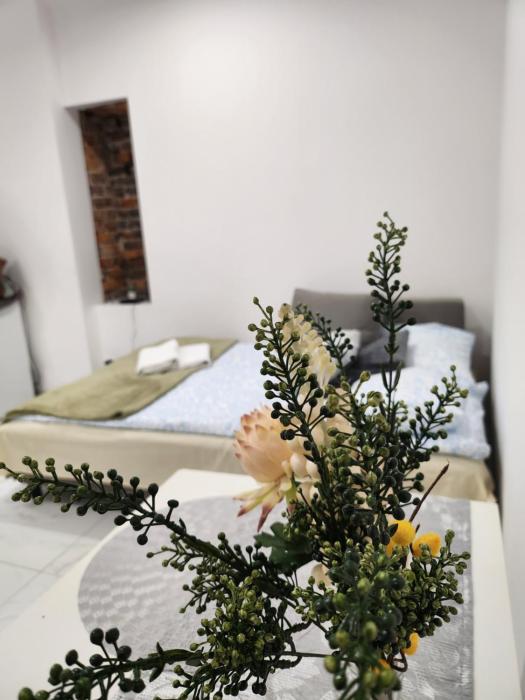 Studio 21 - Ghetto Heroes Square