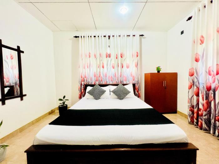 Amagee nature resort weligama -2 Ac 1 non Ac rooms