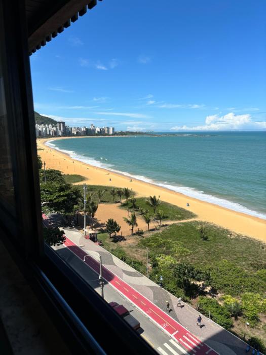 Pasárgada frente ao mar