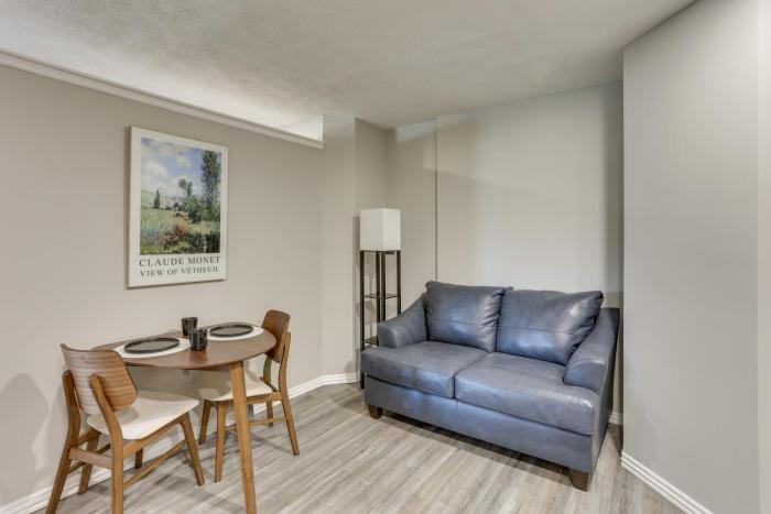 Oakland City Apartment Close to Dtwn