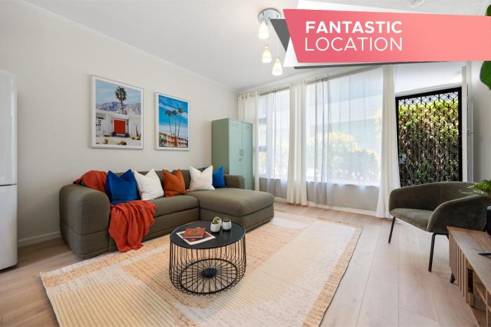 Hacienda at Henley - 2BR, Wi-Fi, Workspace