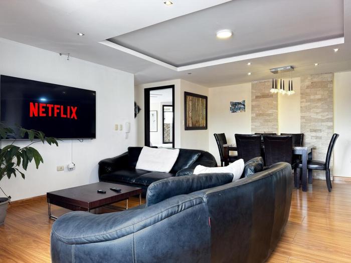 Mirador Urbano Your Refuge in the City with garage