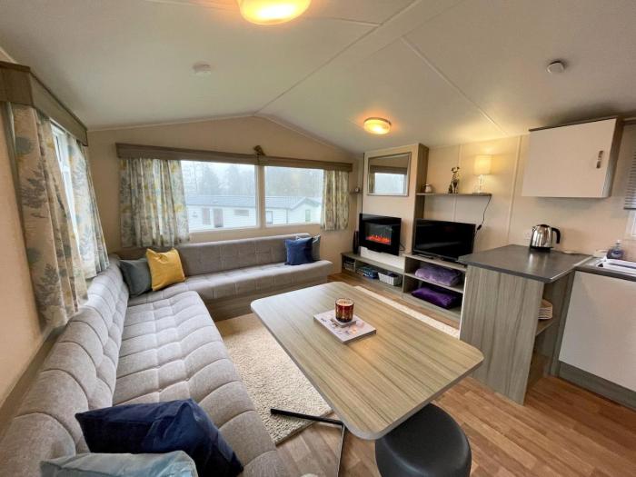 Cosy Welcoming 3BR in Beautiful Country Park - Pass the Keys