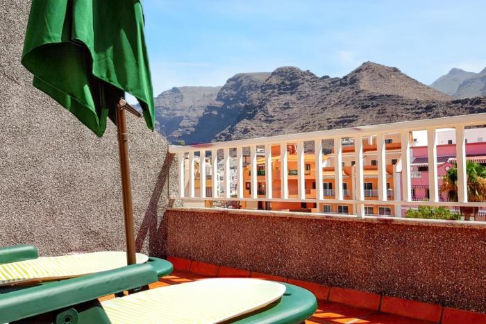 Cozy apartment in Santiago del Teide 70 m² mountain view