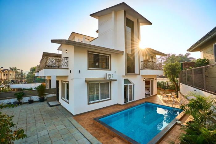 Seven Sands I Daffodil I 3BHK pool Villa