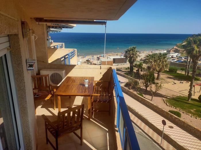 Apartamento cerca del mar, bonitas vistas, 2 habitaciones