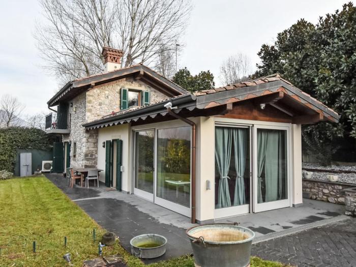 Villa La Casetta sul Lago by Interhome