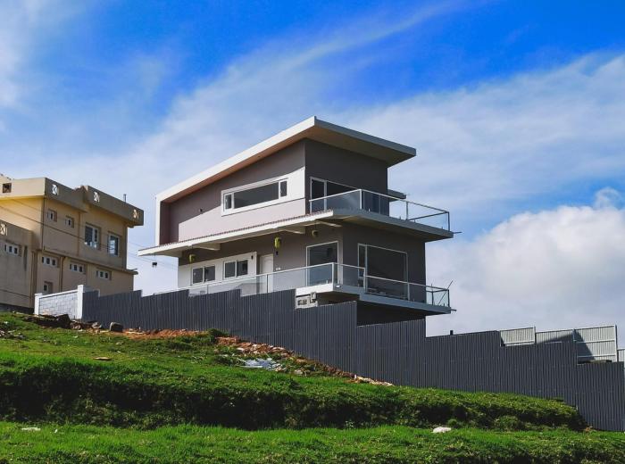 Away From Home - 3 - HomeStay Ooty, Entire 3BHK Villa