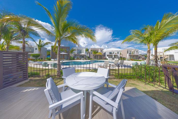 Villas The Tides by Playa Caracol Resorts