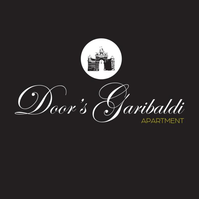 Doors Garibaldi Apartment