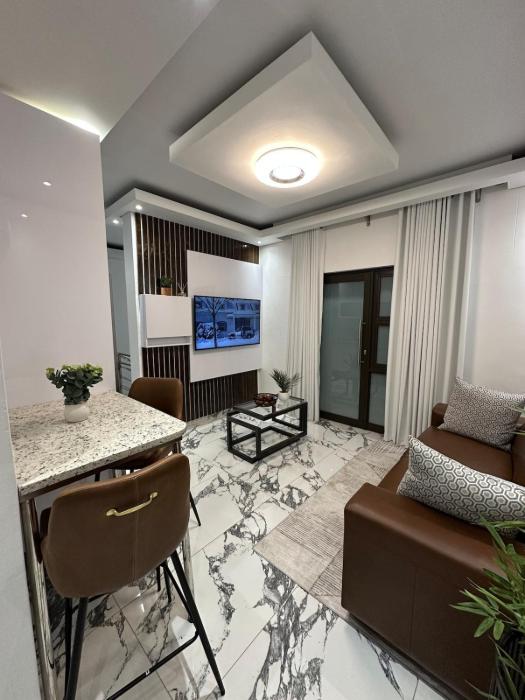 Super Luxurious Modern Apartment