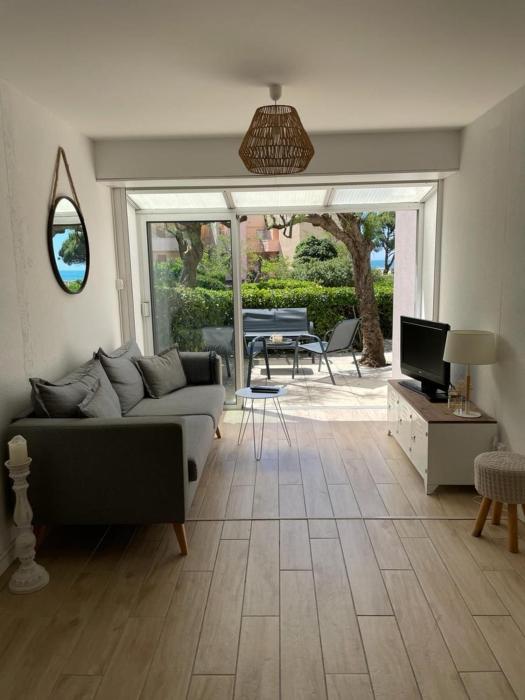 Le Cosy - T4 avec terrasse privée, Face à la mer avec parking et wifi