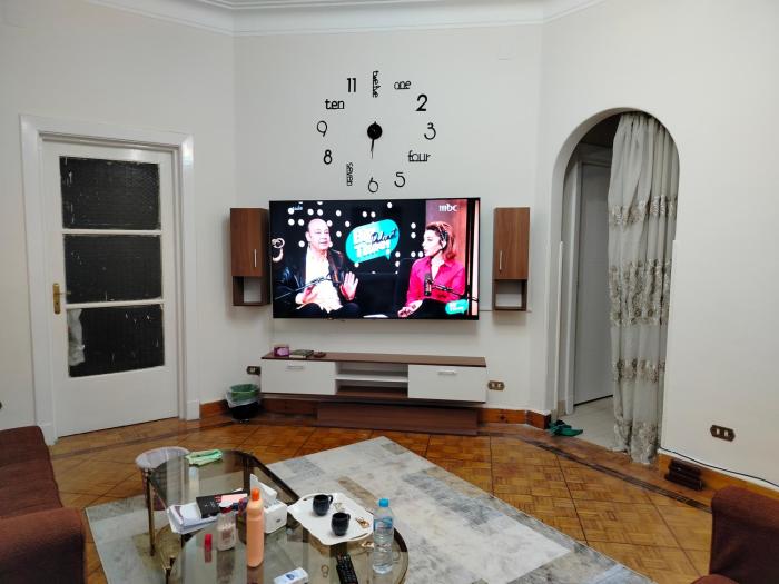 Peaceful Modern Apartment-Downtown