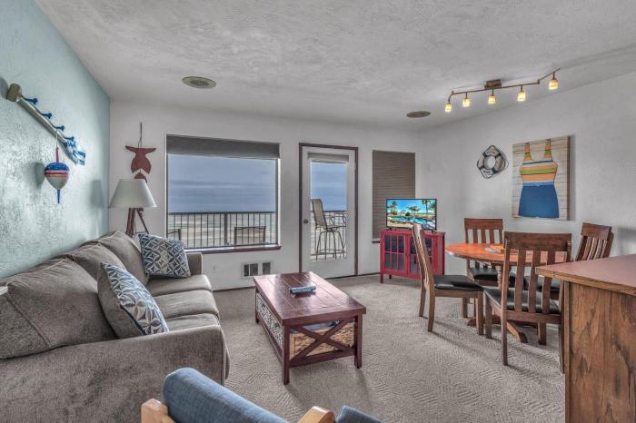 Pacific Crest 306