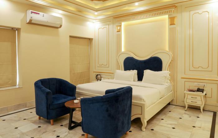 HOTEL CITY PALACE