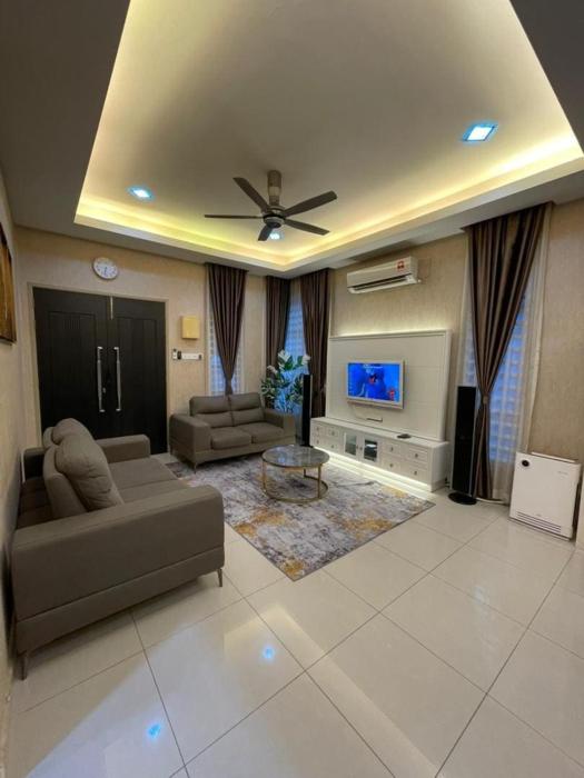 Aisy Q Homestay Musliim