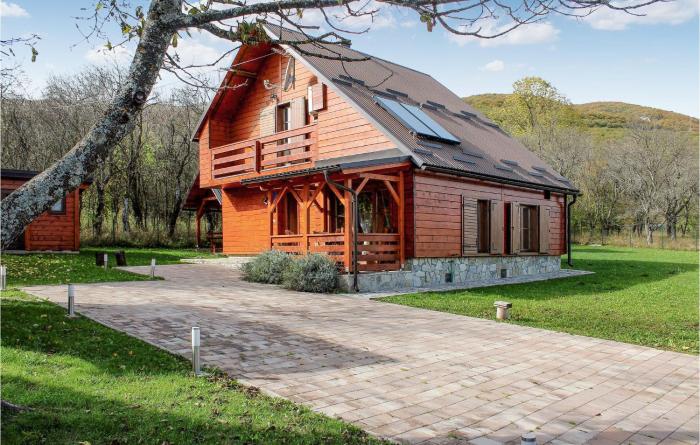 Nice Home In Korenica With Sauna