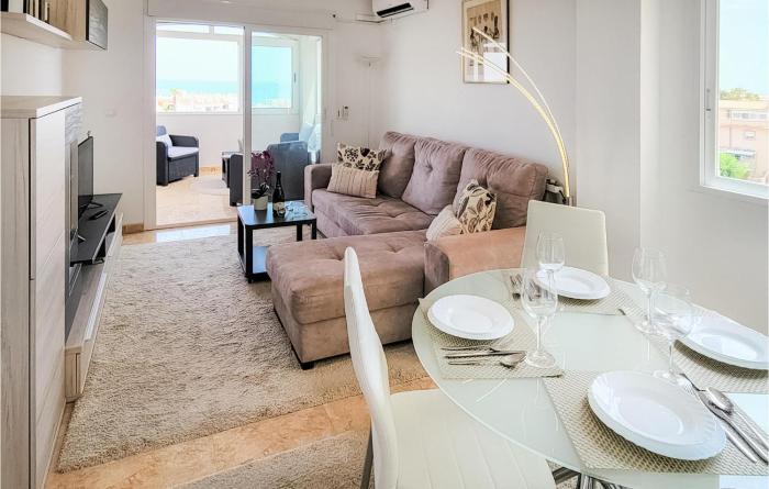 Awesome Apartment In Torrevieja
