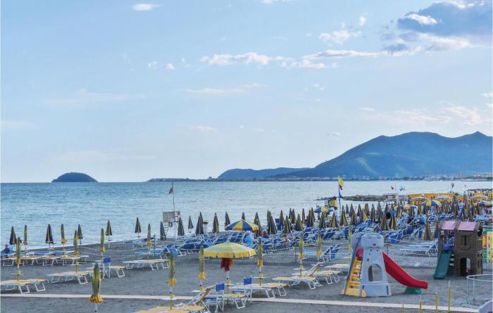 1 Bedroom Gorgeous Apartment In Loano