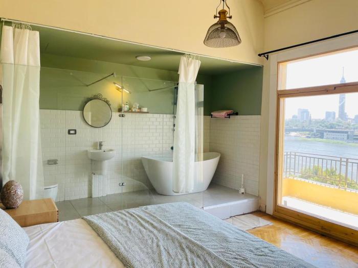 Luxury Nile View Apartment