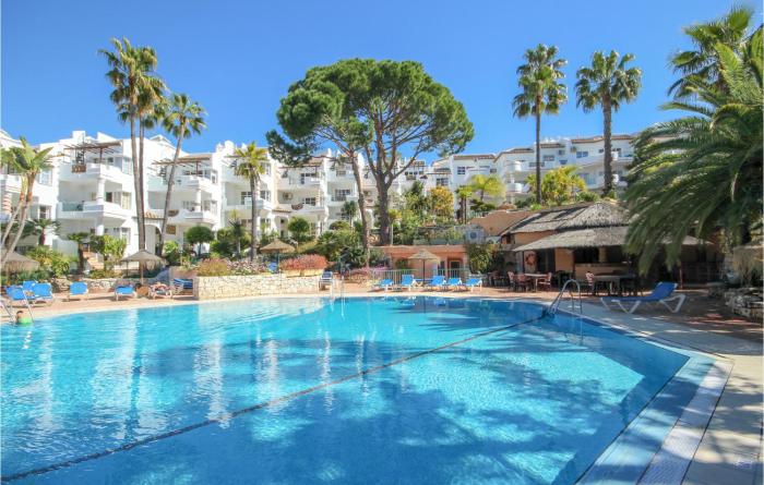 1 Bedroom Nice Apartment In Mijas Golf